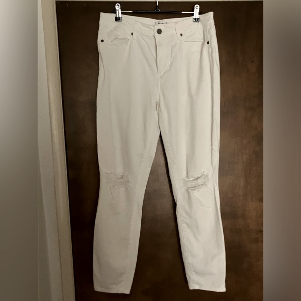 Paige Jeans like new size 29